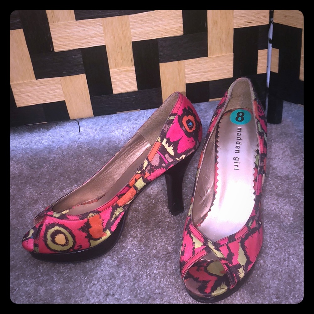 Madden Girl peep toe heels shoes pink green